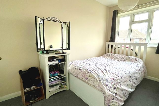 Maisonette for sale in May Close, Chessington, Surrey.