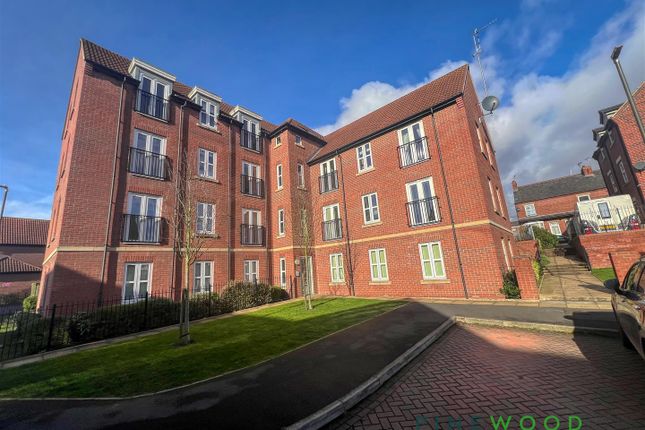 Thumbnail Flat for sale in Vicarage Walk, Clowne, Chesterfield