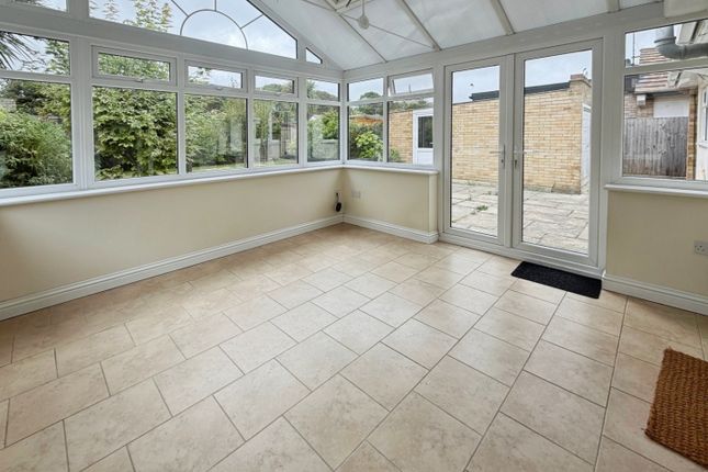44, Cherry Gardens, Herne Bay photo 3