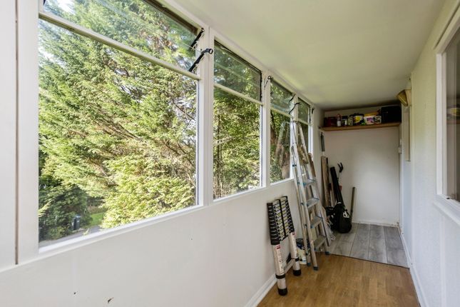 4, Woodpecker Way, Turners Hill photo 4