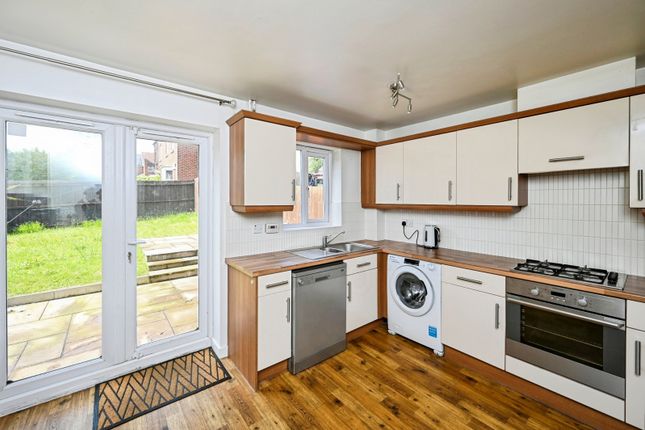 44, Pippin Close, Nottingham photo 4