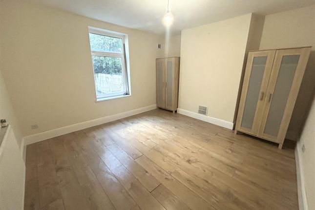 Basement, 72, York Place, Newport photo 2