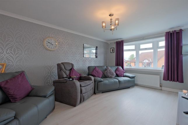 4, Crofthill Court, Stonehouse photo 4