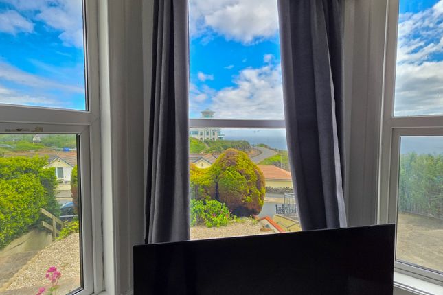 Apt. 1,7 Royal Avenue West, Onchan photo 3