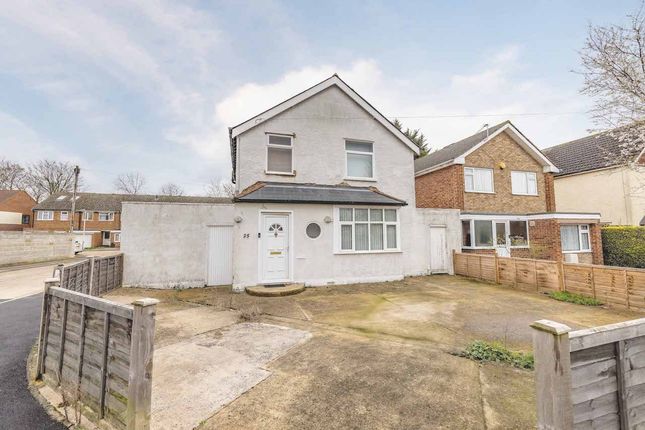 Thumbnail Detached house for sale in Corwell Lane, Hillingdon