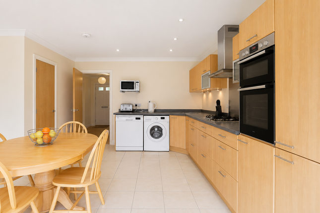 23, Reliance Way, Oxford photo 2