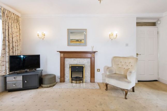 Flat for sale in Lions Hall, Winchester