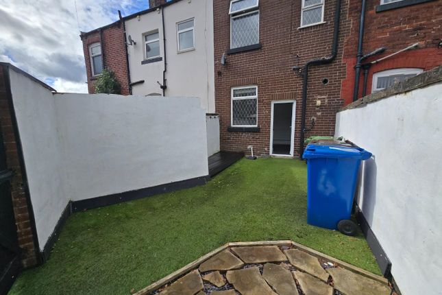 6, Duckworth Street, Bury photo 4