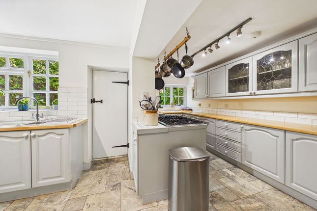 16 Hookway, Crediton photo 2