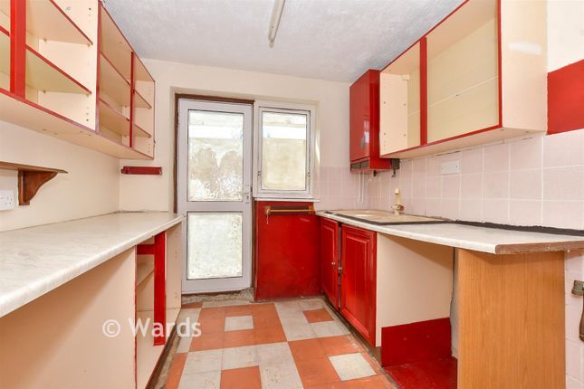 2, Prince Andrew Road, Broadstairs photo 4