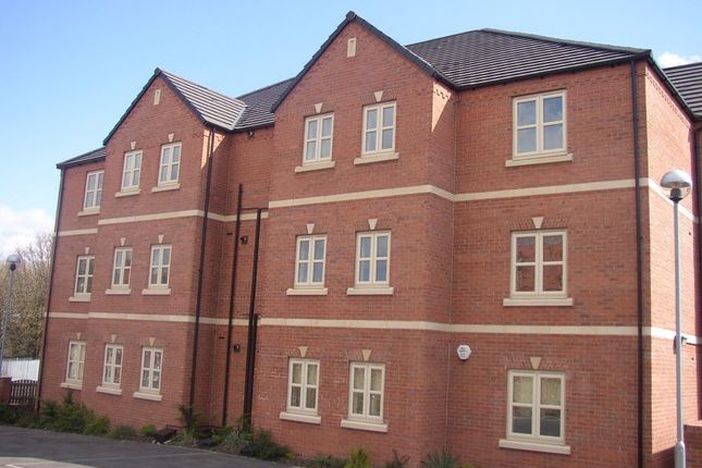 Thumbnail Flat to rent in Maple Leaf Gardens, Worksop, Nottinghamshire