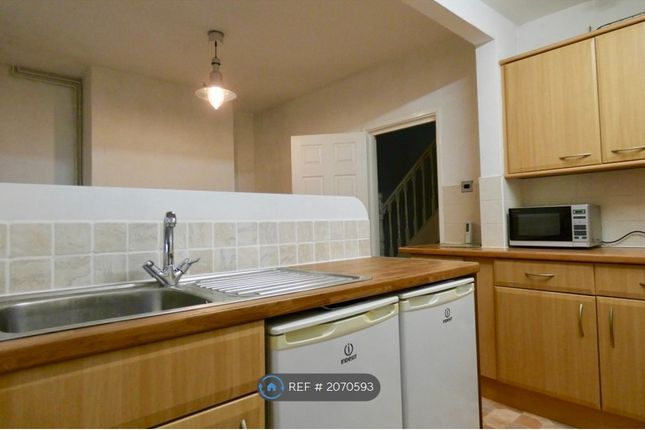 Semi-detached house to rent in Morris Road, Southampton