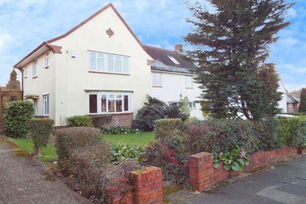 Thumbnail Property to rent in Shawley Way, Epsom