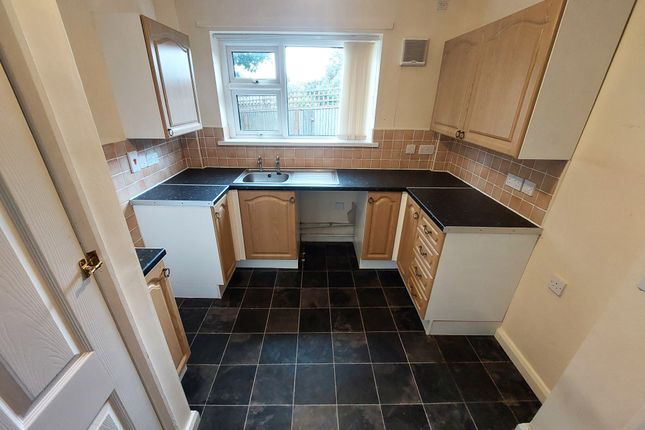 47b, Swaledale Crescent, Houghton-Le-Spring photo 2