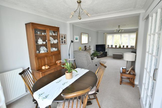 27, Sopwith Crescent, Wimborne photo 4
