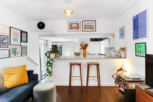 Flat 6, 34, Adolphus Road, London photo 3