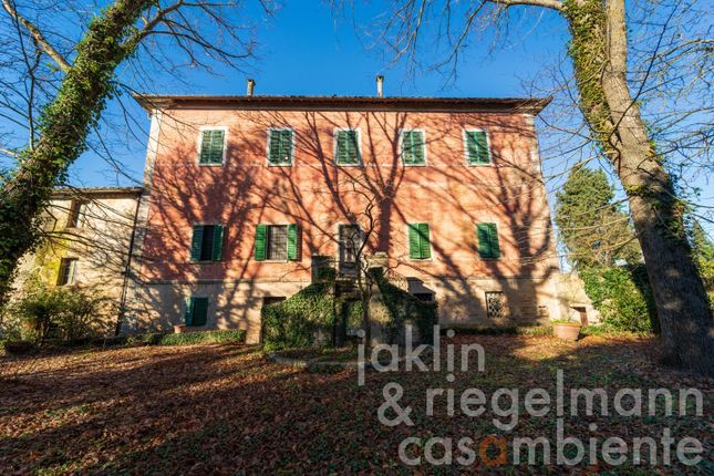 Farm for sale in Italy, Tuscany, Siena, Sovicille