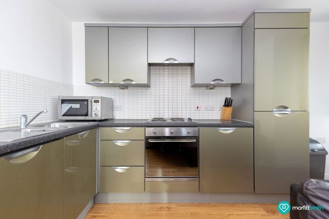 323 Bramall Lane, Sheffield photo 3