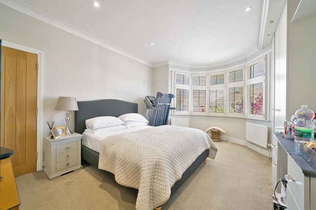 8, Maybank Avenue, Wembley photo 3