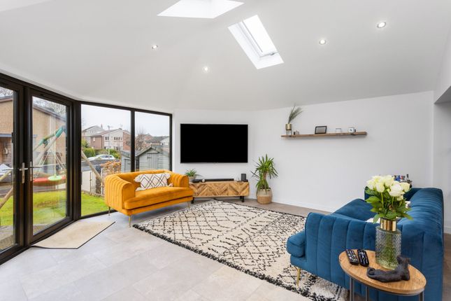 1 Springfield Road, Linlithgow photo 2