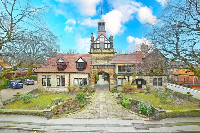 2-bed house on 7 Royal Stables Woodfield Drive, Harrogate, £175,000