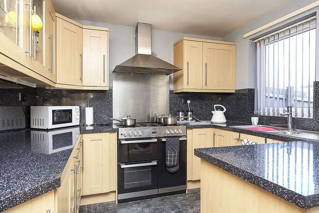 5 Colwyn Close, Hull photo 2