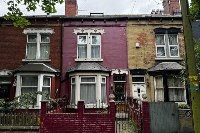 Thumbnail Terraced house for sale in Coldcotes Avenue, Leeds