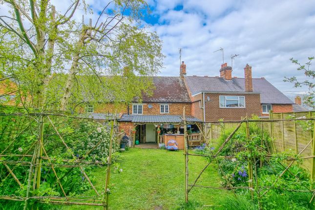 Terraced house for sale in South Street, Woodford Halse