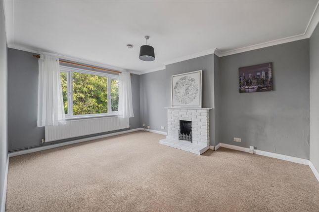 22, Carshalton Grove, Sutton photo 3