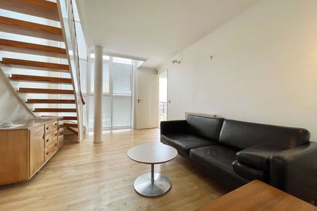 1, Princes Court, London photo 2
