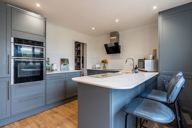 53E Lower Higham Road, Gravesend, Kent photo 3