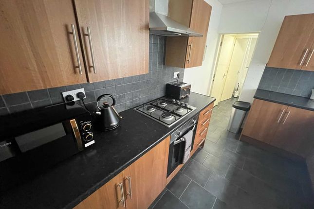 Terraced house to rent in Hall Lane, Liverpool