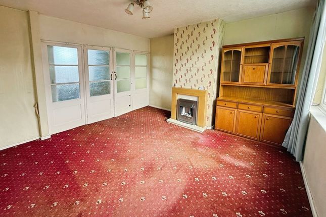 66 Arnold Grove, Newcastle photo 2