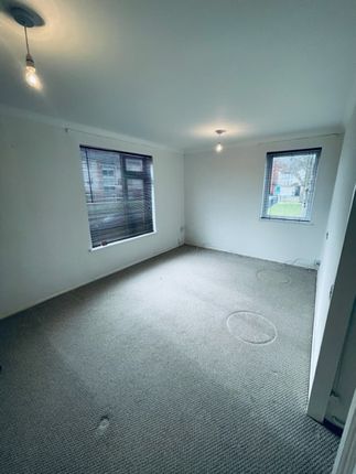 10, 10 WOOD STREET, (COPY of) Wood Street, Wellingborough photo 3