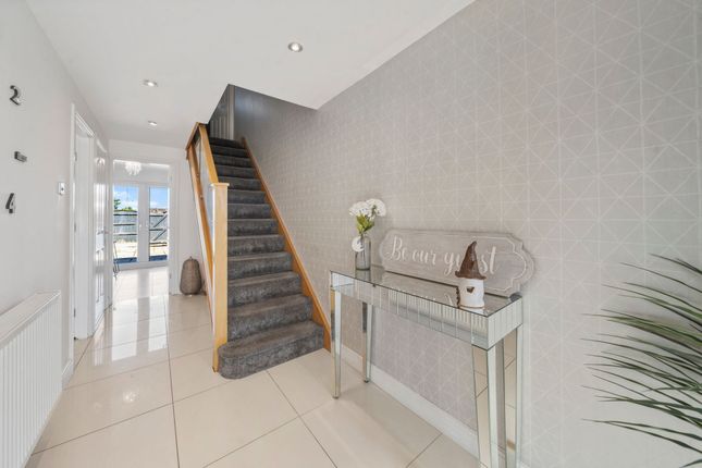 10 Winstanley Road, Wigan photo 4