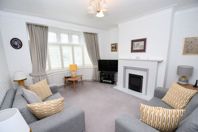 23 Manor Road, Salford photo 4