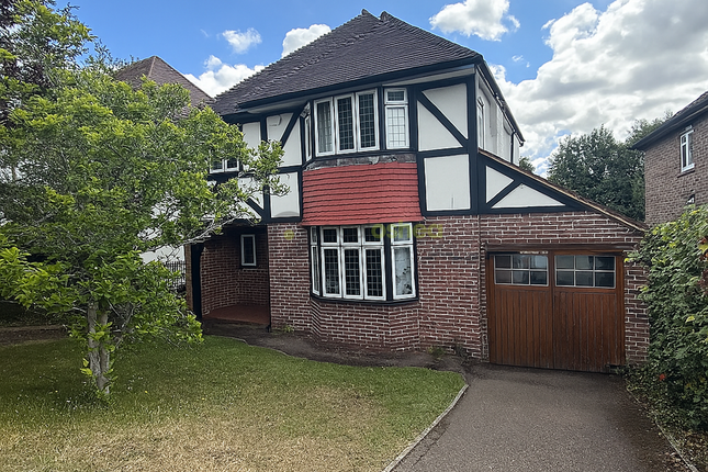 16 Manor Wood Road, Purley photo 3
