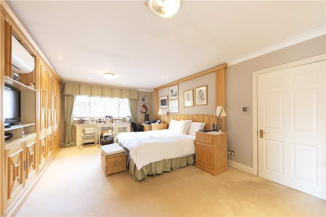 Detached house for sale in Greenoak Way, Wimbledon Common