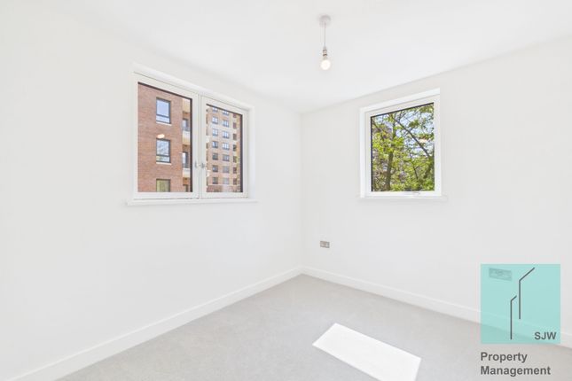 26 Cowan Gardens, London photo 4