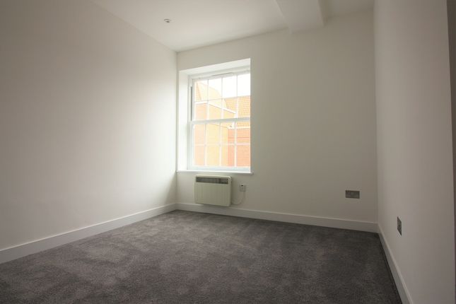 Apartment 15, Stonehills House, 9-12 Stonehills, Welwyn Garden City photo 5
