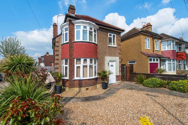 Thumbnail Detached house for sale in Demesne Road, Wallington