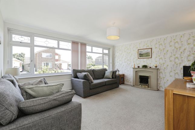 87, Oaken Grove, York photo 3