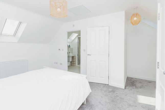 Semi-detached house for sale in Wheatfield Road, Bedford