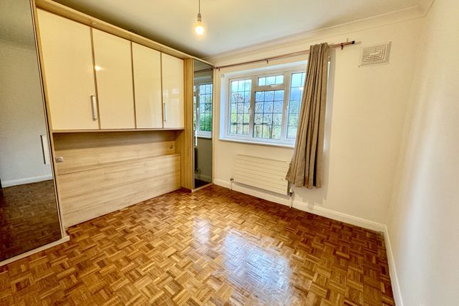 Mardon, Pinner photo 3