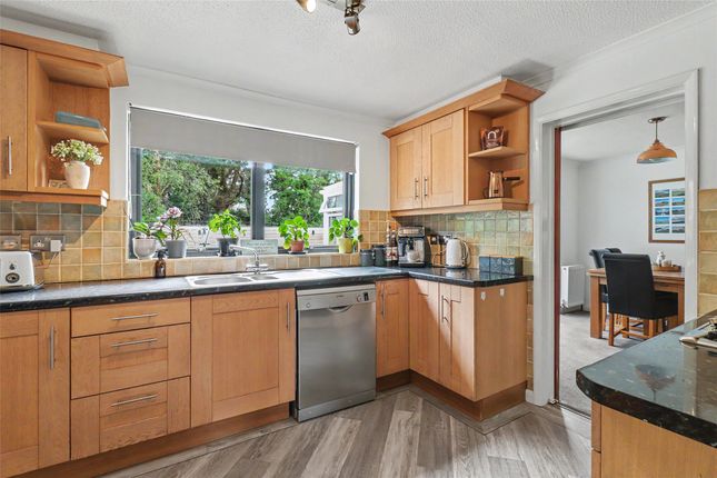 14 Orchard Road, Wrafton Braunton Devon, Braunton photo 4