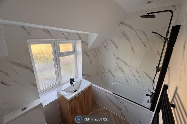 Ackers Road, Woodchurch, Wirral photo 3
