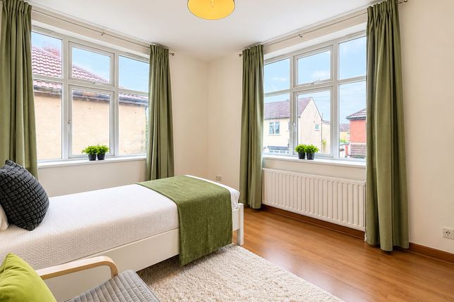 Room 7, 29, Freemantle Road, Gosport photo 3