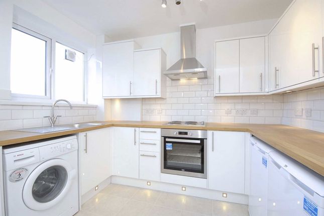 Flat D, Hillfield Court, 214, Algernon Road, London photo 3