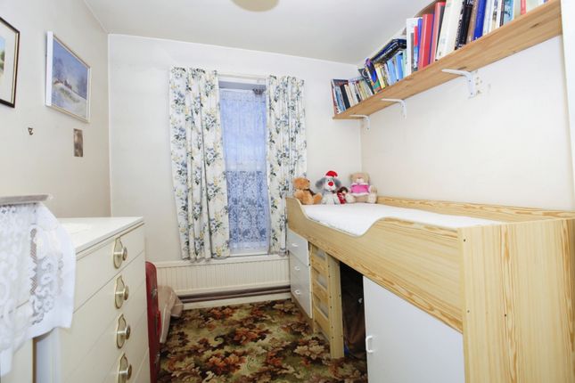 Flat for sale in North Street, Stanground, Peterborough