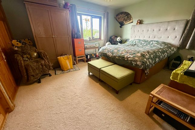5, Cae Bach Y Rhiw, Rhydyfelin photo 5